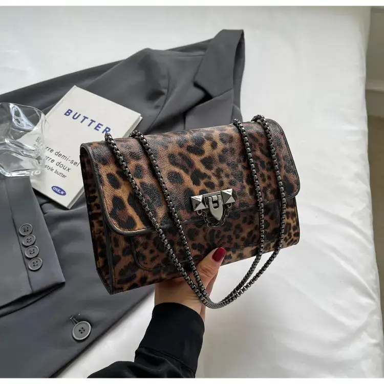 Leopard Print Chain Shoulder Bag Sweet Cool Spice Girl 2024 — feature 18