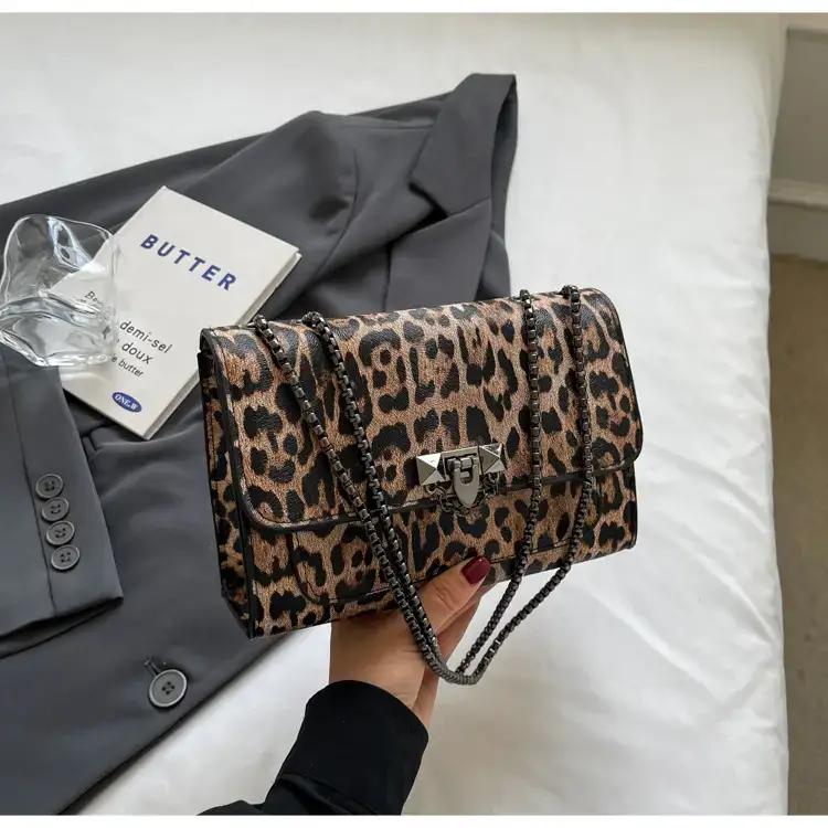 Leopard Print Chain Shoulder Bag Sweet Cool Spice Girl 2024 — feature 19