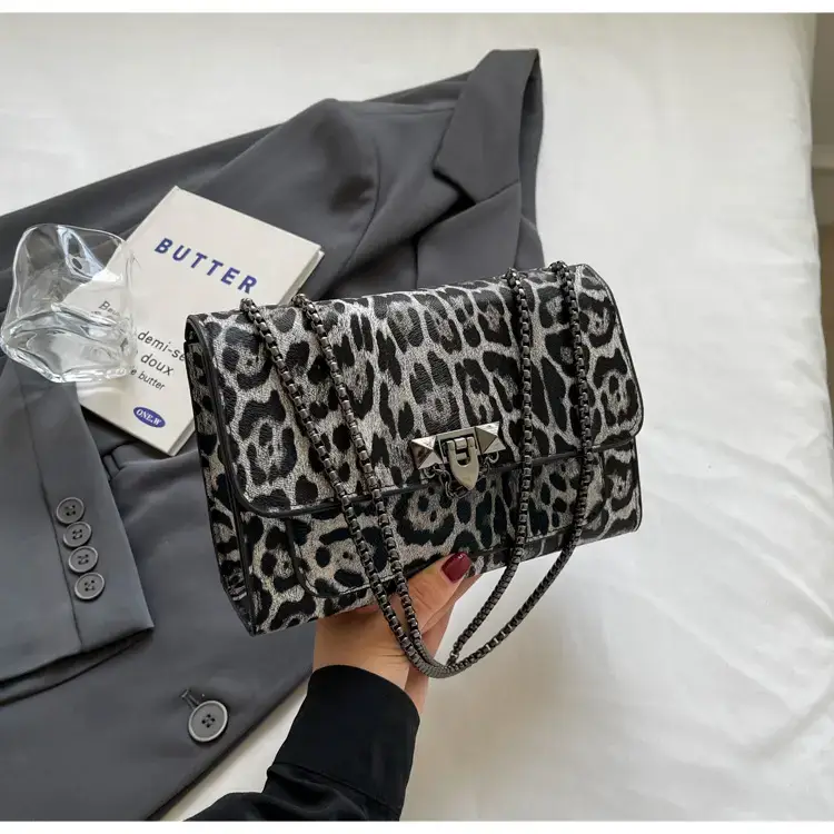Leopard Print Chain Shoulder Bag Sweet Cool Spice Girl 2024 — feature 20