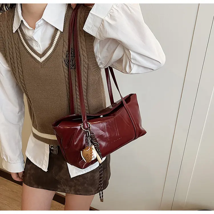 Women's Retro Brown Shoulder Bag 2024 New Arrival — feature 17