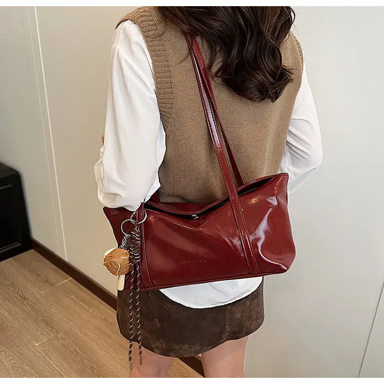 Women's Retro Brown Shoulder Bag 2024 New Arrival — feature 18
