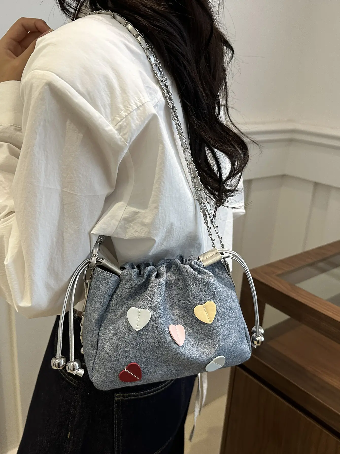 Women's Heart Print Chain Messenger Bag Grey 2024 - Image 7