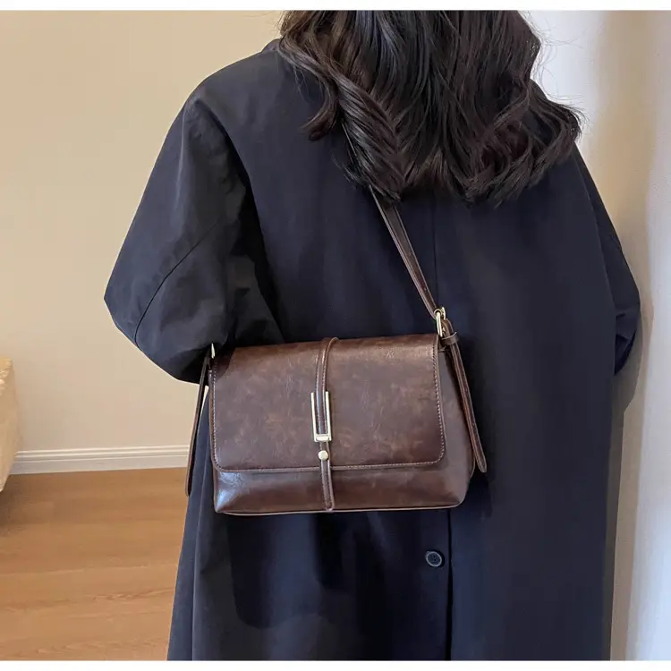 Black Leather Shoulder Bag for Women 2024 — feature 20