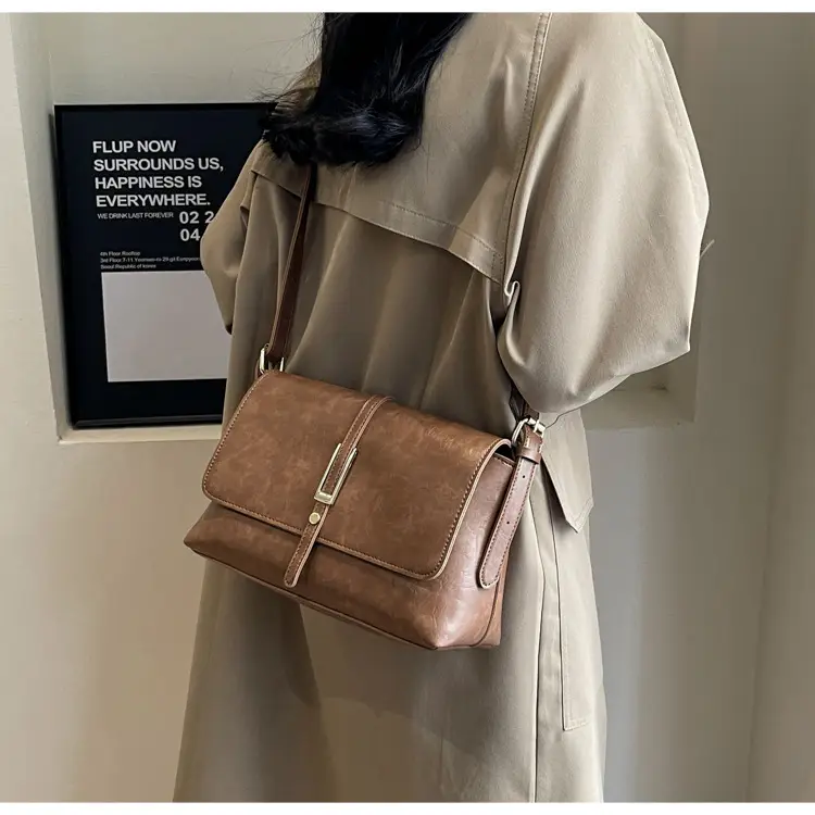Black Leather Shoulder Bag for Women 2024 — feature 23