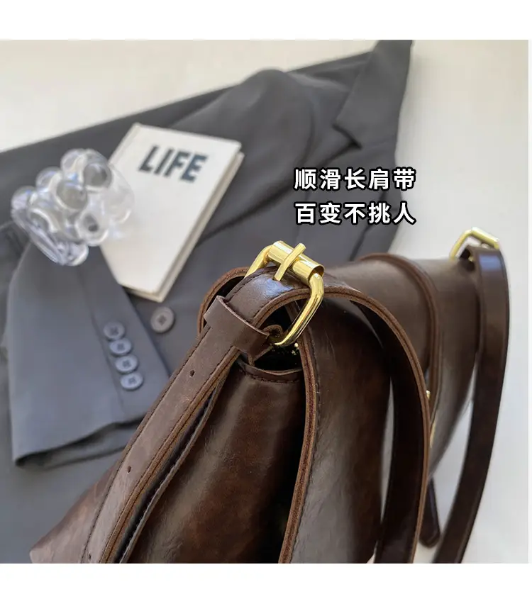 Black Leather Shoulder Bag for Women 2024 — feature 3