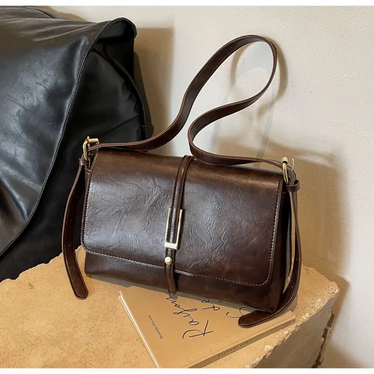 Black Leather Shoulder Bag for Women 2024 — feature 34