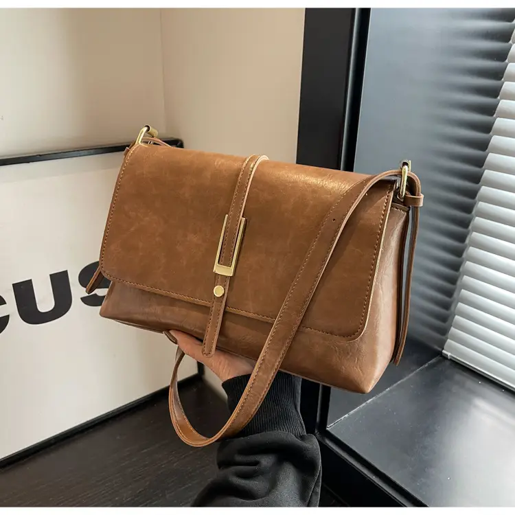Black Leather Shoulder Bag for Women 2024 — feature 36