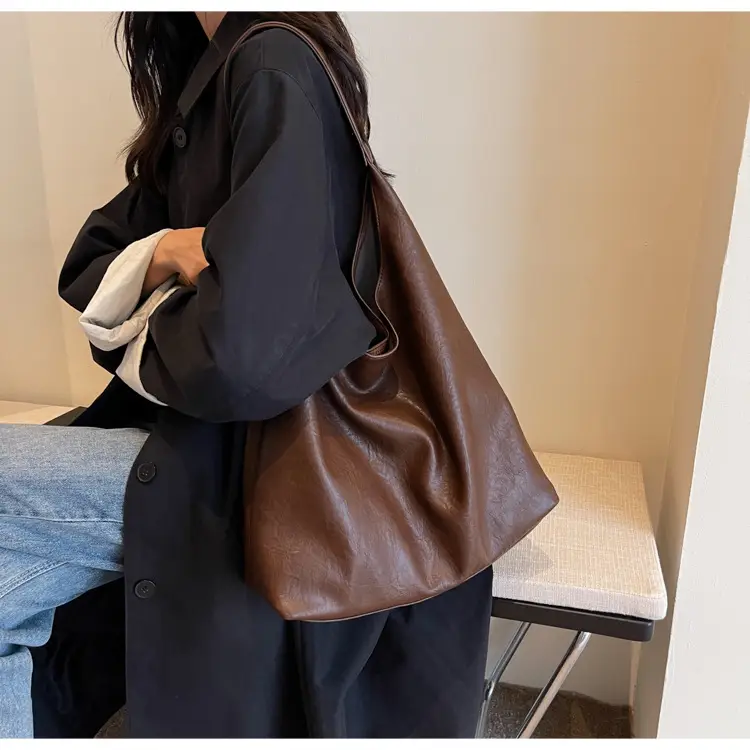 Brown Textured Shoulder Bag for Women 2024 Autumn — feature 16