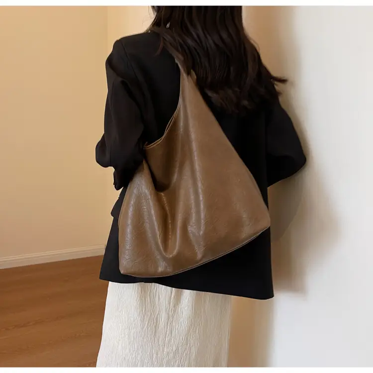 Brown Textured Shoulder Bag for Women 2024 Autumn — feature 38