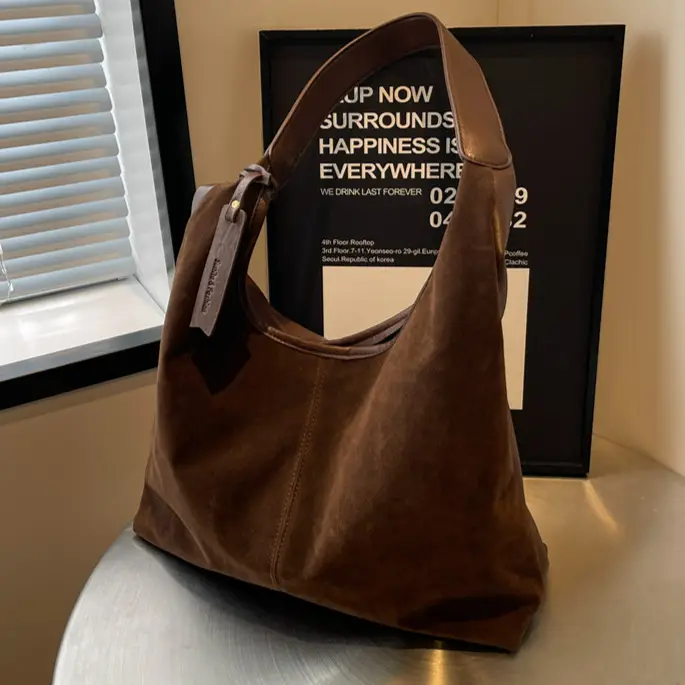 Black Velvet Shoulder Bag for Women 2026 - Image 6