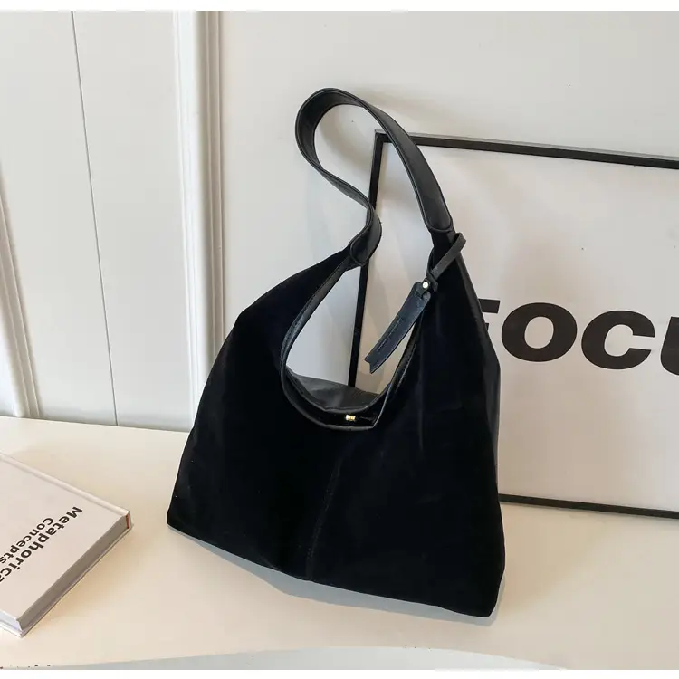 Black Velvet Shoulder Bag for Women 2026 — feature 21