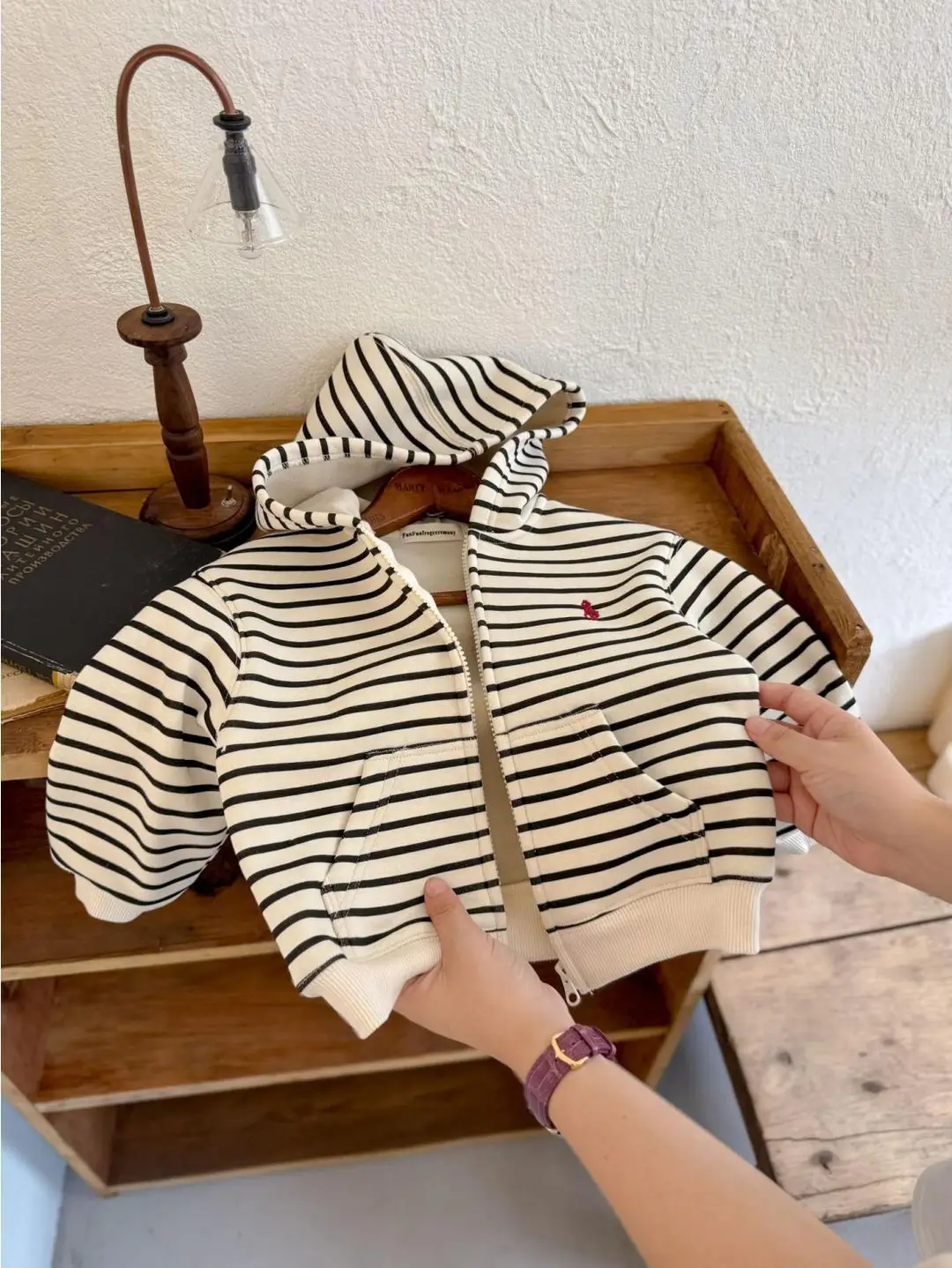 Children's Cashmere Jacket for Boys and Girls Thickened Casual Zipper Cardigan Warm Top Cashmere Baby's Hooded Jacket — feature 8