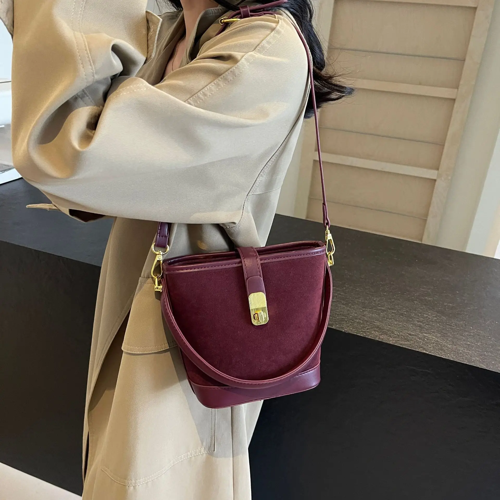 Black Frosted Bucket Bag for Women Shoulder Crossbody - Image 7