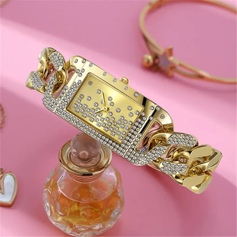 Women's Luxury Gold Diamond Quartz Watch - Image 5