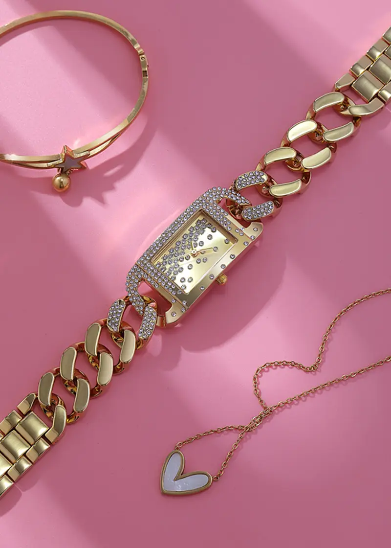 Women's Luxury Gold Diamond Quartz Watch — feature 9