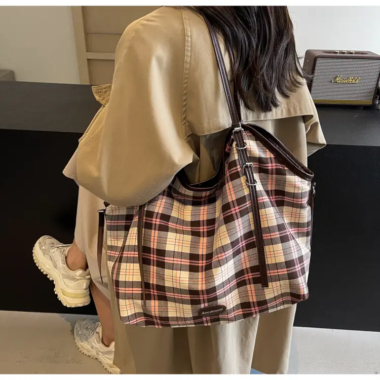 Plaid Women's Shoulder Tote Bag 2024 New Arrival — feature 25