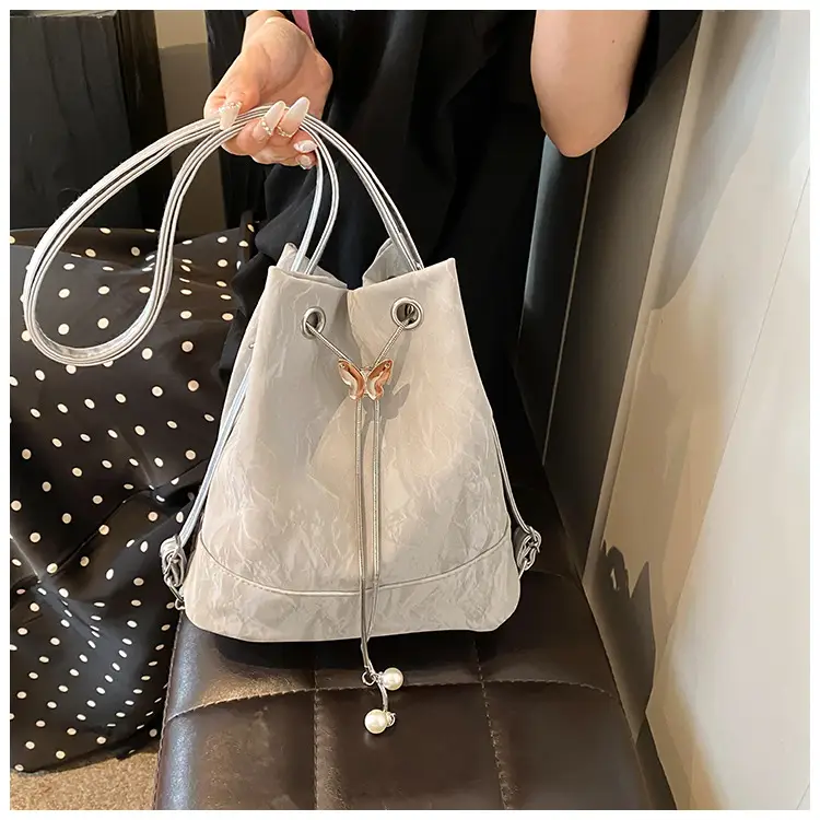 Women's New Texture Chain Shoulder Bag Green Beige — feature 23