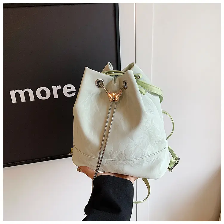 Women's New Texture Chain Shoulder Bag Green Beige — feature 37