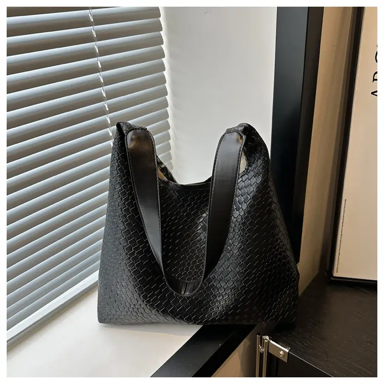 Large Capacity Woven Bag Women's 2024 All-match Shoulder Bag — feature 33