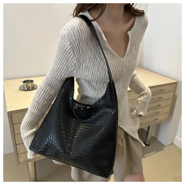 Large Capacity Woven Bag Women's 2024 All-match Shoulder Bag — feature 40