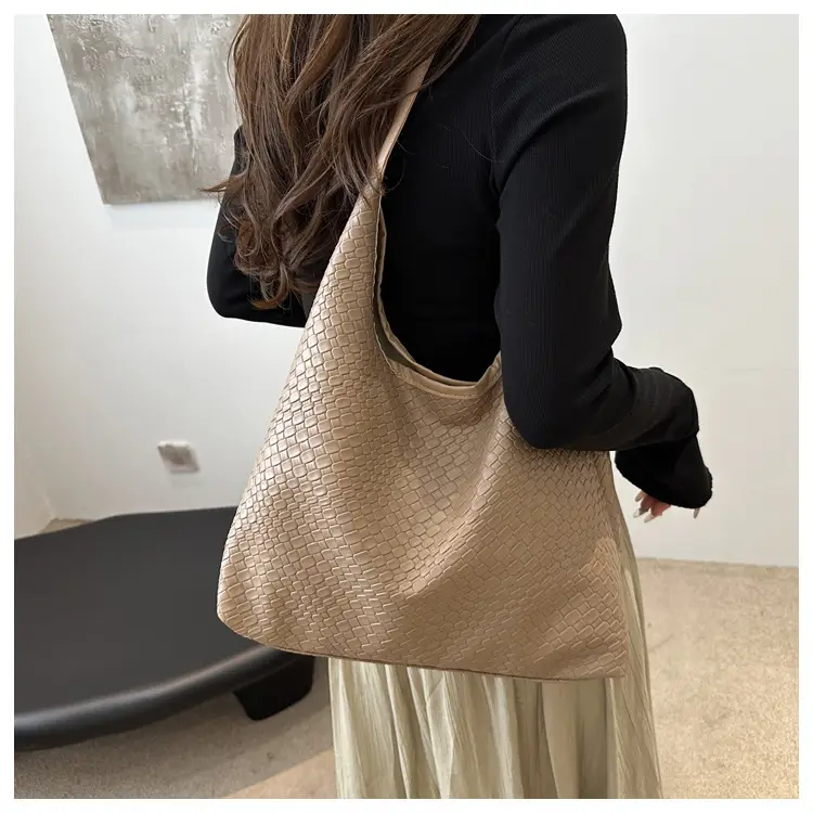 Large Capacity Woven Bag Women's 2024 All-match Shoulder Bag — feature 50
