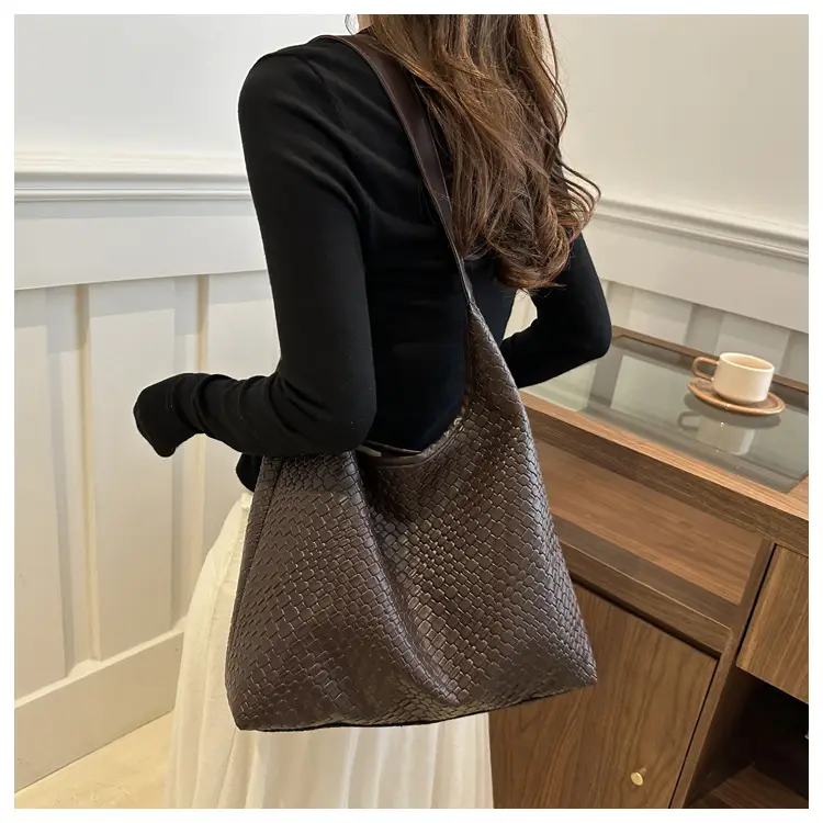Large Capacity Woven Bag Women's 2024 All-match Shoulder Bag — feature 56