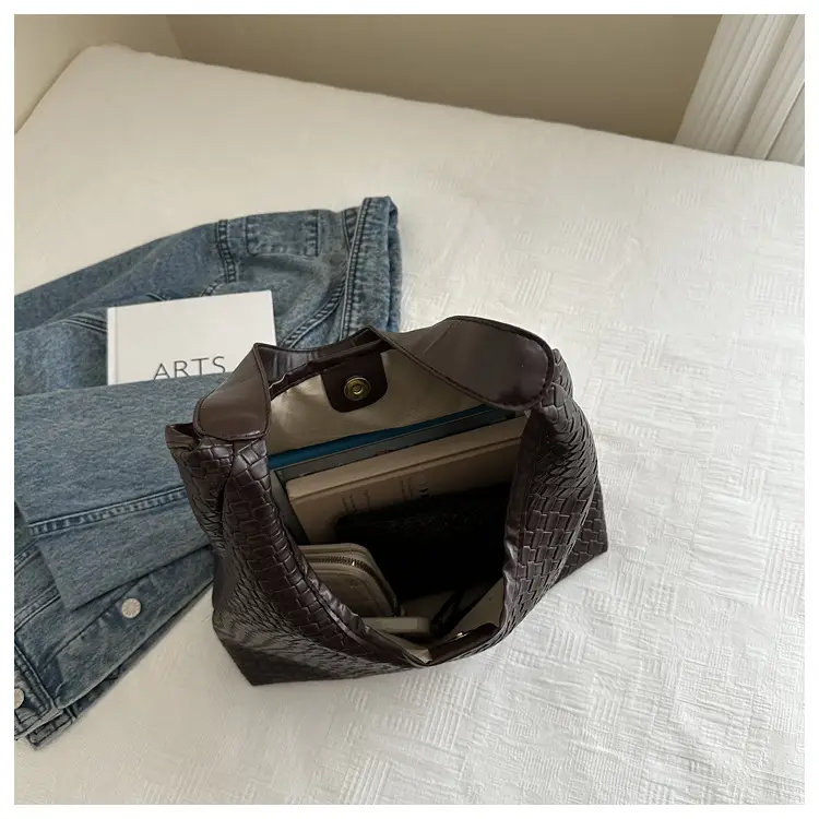 Large Capacity Woven Bag Women's 2024 All-match Shoulder Bag — feature 9