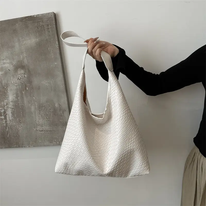 Large Capacity Woven Bag Women's 2024 All-match Shoulder Bag - Image 2