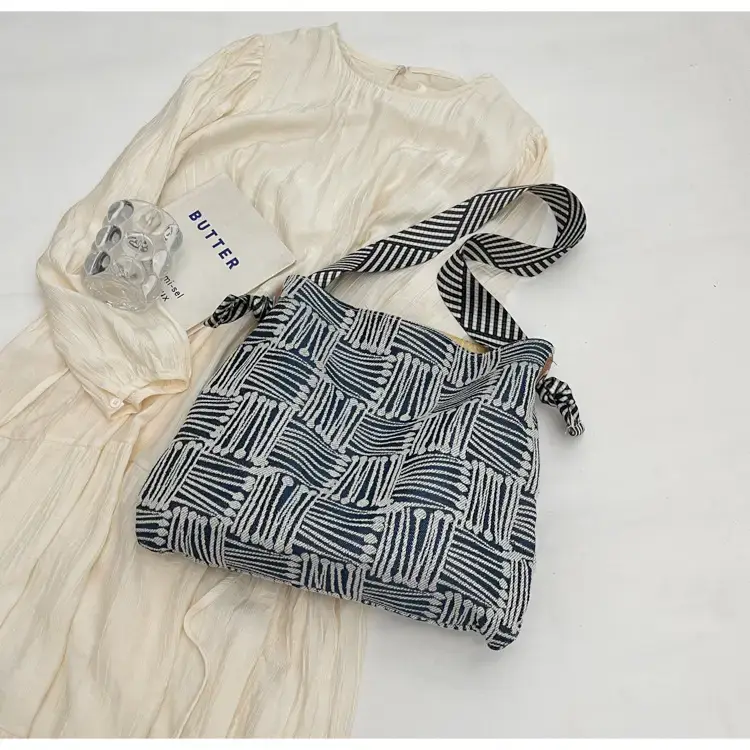 Large Capacity Plaid Canvas Shoulder Bag Women 2024 - Image 6