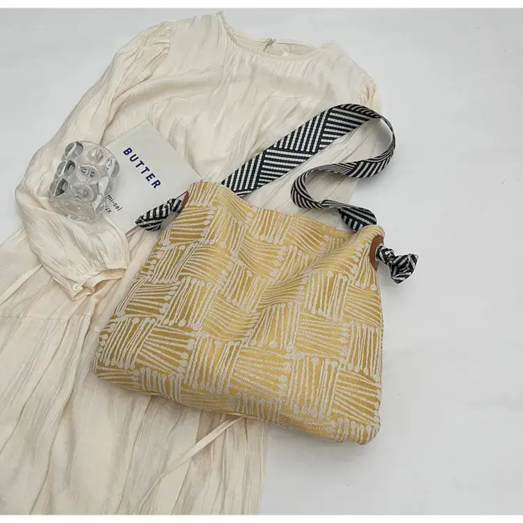 Large Capacity Plaid Canvas Shoulder Bag Women 2024 - Image 8