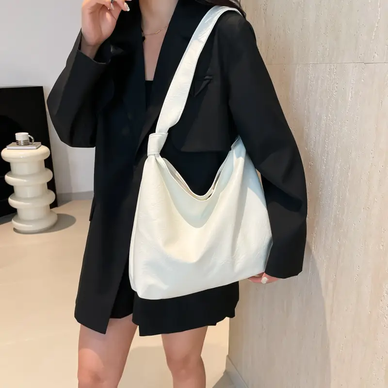 White PU Shoulder Bag for Women 2024 - Image 9