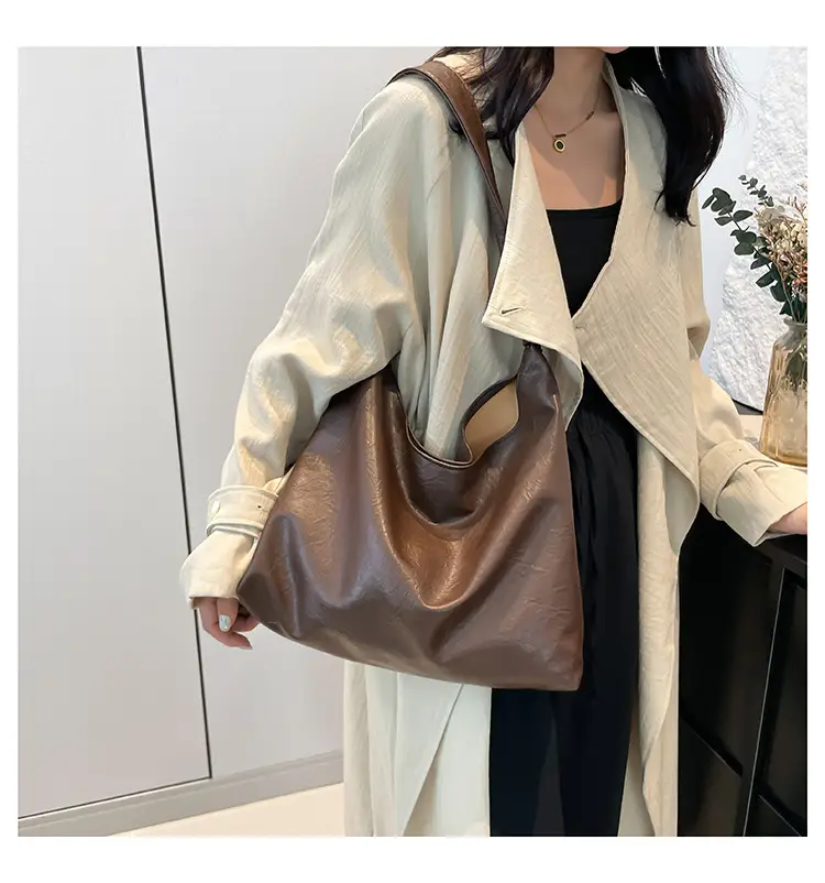 White PU Shoulder Bag for Women 2024 — feature 12