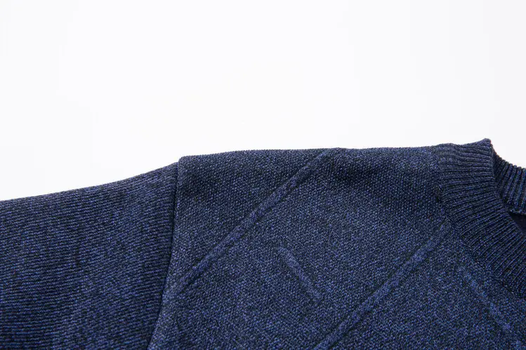 Men's Fleece Lined Rhombic Sweater Solid Color — feature 13