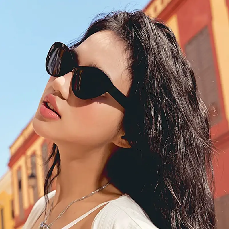New Cat-Eye Sunglasses for Women Face-Slimming Design - Image 2