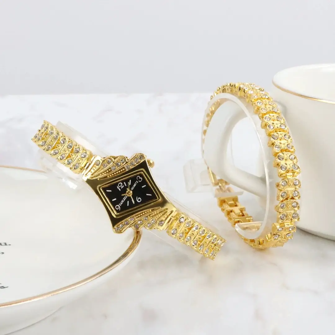 Korean Style Diamond Bracelet Watch Set for Women — feature 25