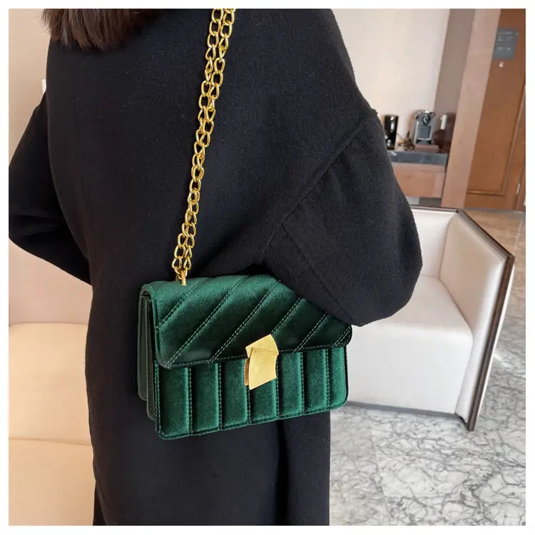 Green Velvet Chain Shoulder Bag for Women — feature 10