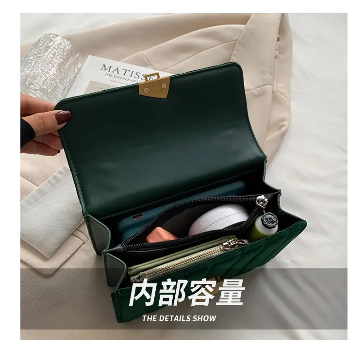 Green Velvet Chain Shoulder Bag for Women — feature 7