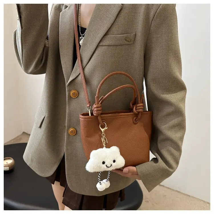 Women's One-Shoulder Crossbody Wedding Bag Brown with Cute Charm — feature 11