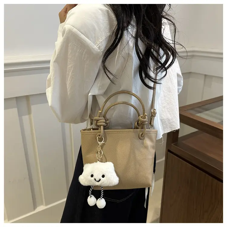 Women's One-Shoulder Crossbody Wedding Bag Brown with Cute Charm — feature 14