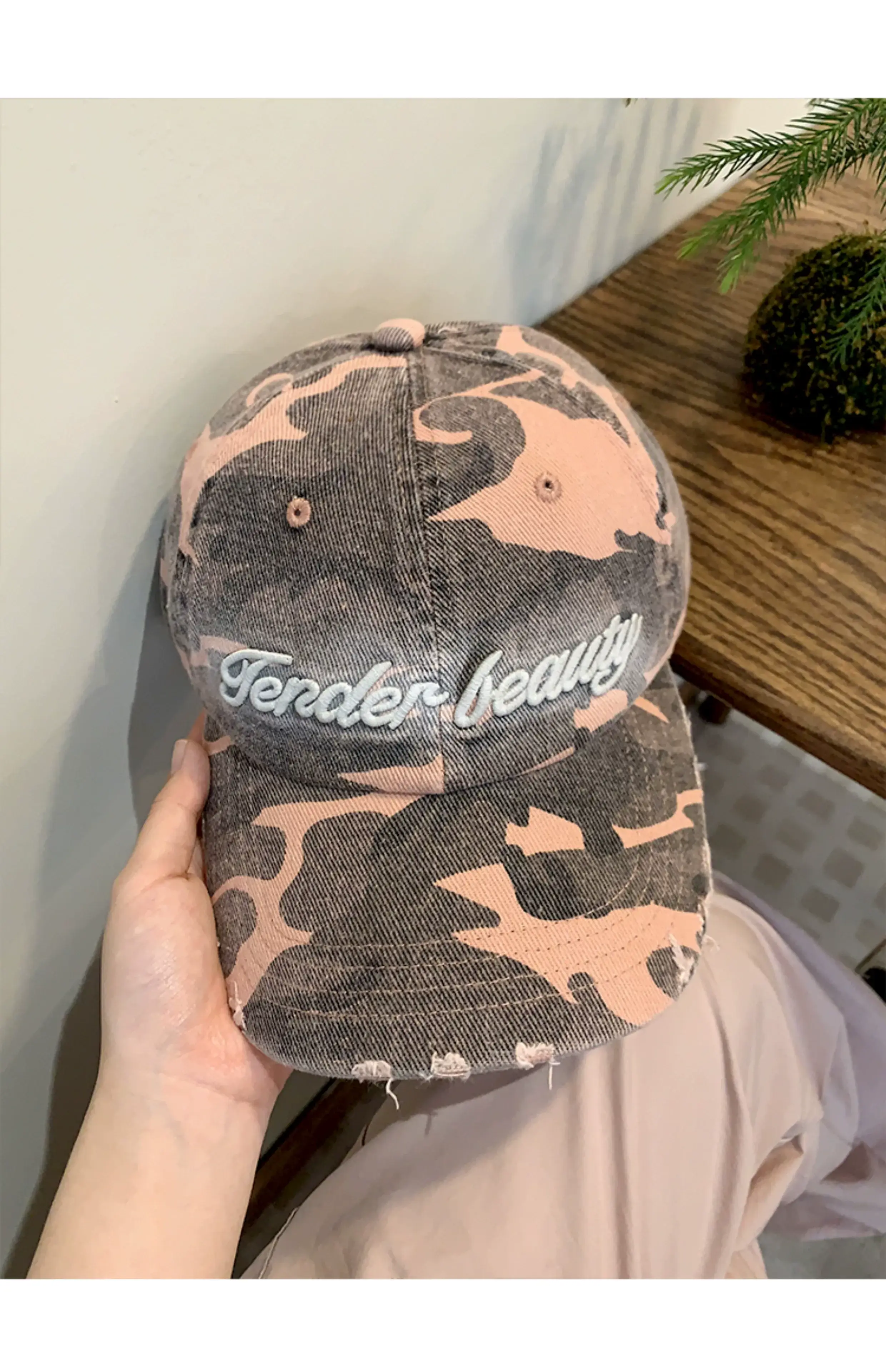 Women Washed Hole Camouflage Baseball Cap with Letter Embroidery — feature 19