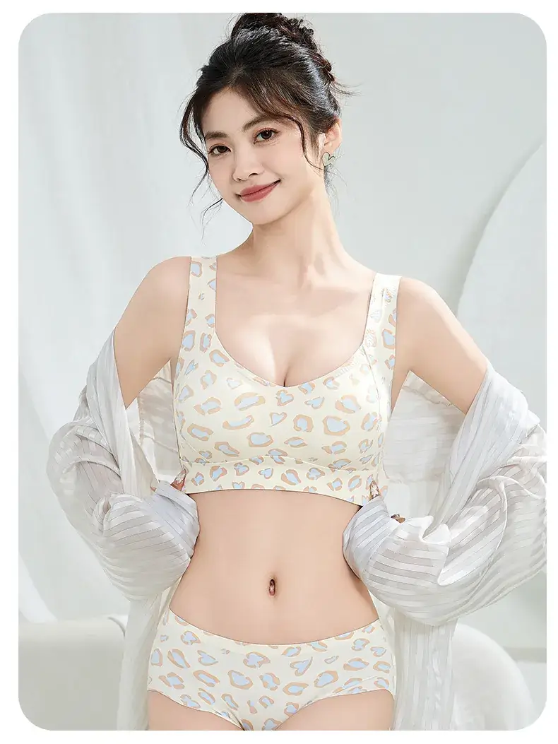 Sexy Leopard Print Women's Pull-Up Rimless Bra — feature 25