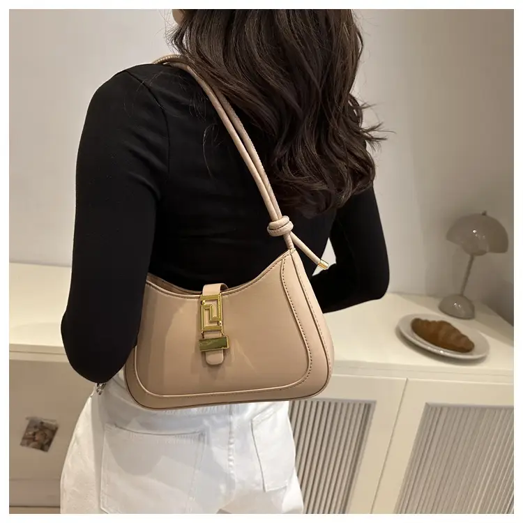 Brown Leather Shoulder Crossbody Bag with Gold Clasp — feature 30