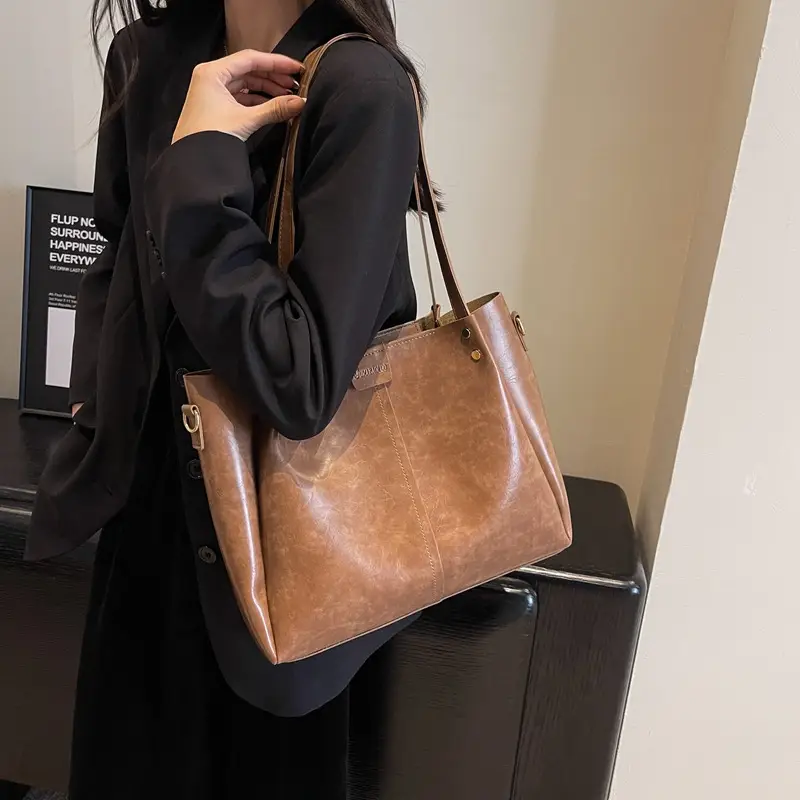 2024 New Retro Textured Wide Shoulder Strap Handbag - Image 7