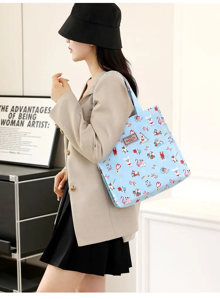 2024 Printed Nylon Shoulder Bag for Women — feature 23