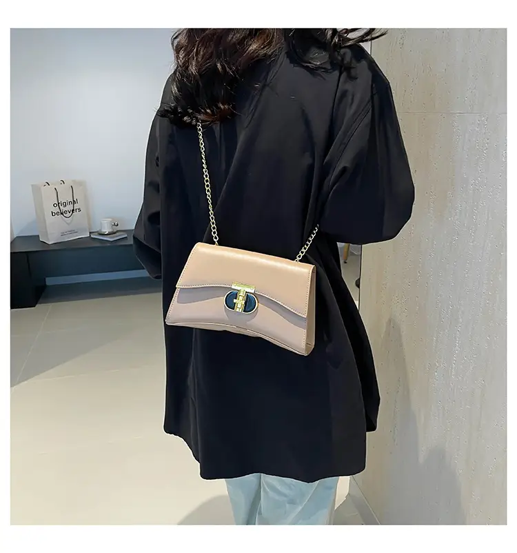 Red Chain Shoulder Bag for Women 2024 — feature 16