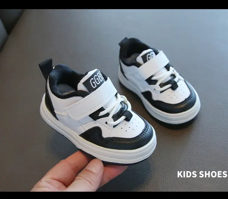 Kids Board Shoes White Black New Korean Style 2024 — feature 5