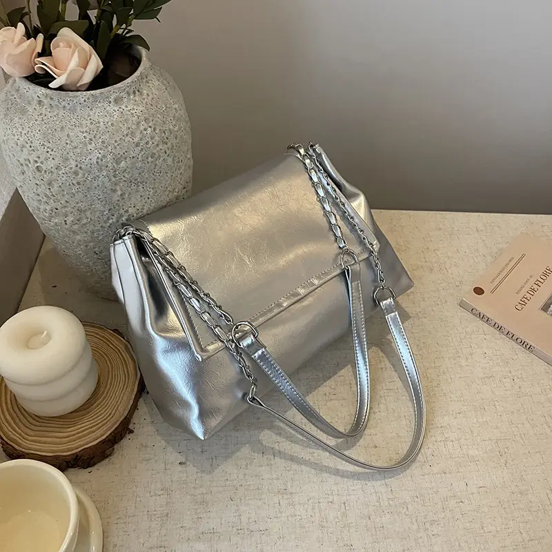 Women's Chain Shoulder Bag Maroon Large Capacity