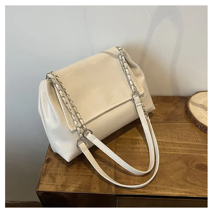 Women's Chain Shoulder Bag Maroon Large Capacity — feature 19