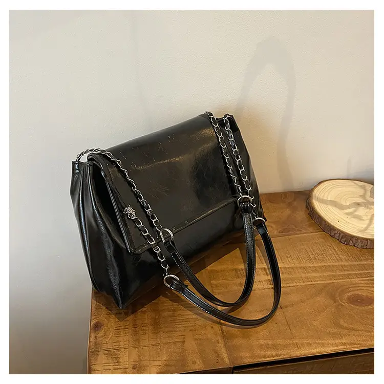Women's Chain Shoulder Bag Maroon Large Capacity — feature 20