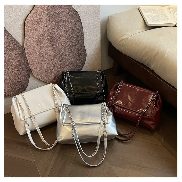 Women's Chain Shoulder Bag Maroon Large Capacity — feature 22